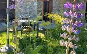 LE LODGE, Pyrénées 2000 - Jardin, très calme, espace rangement